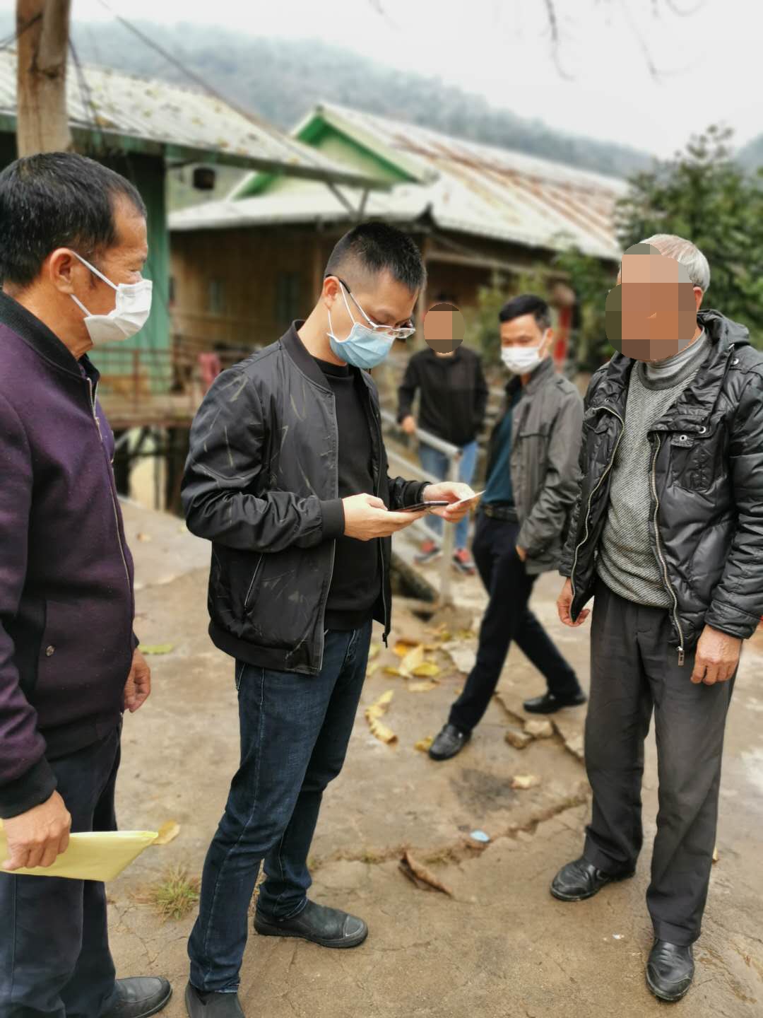 走村入戶摸底排查