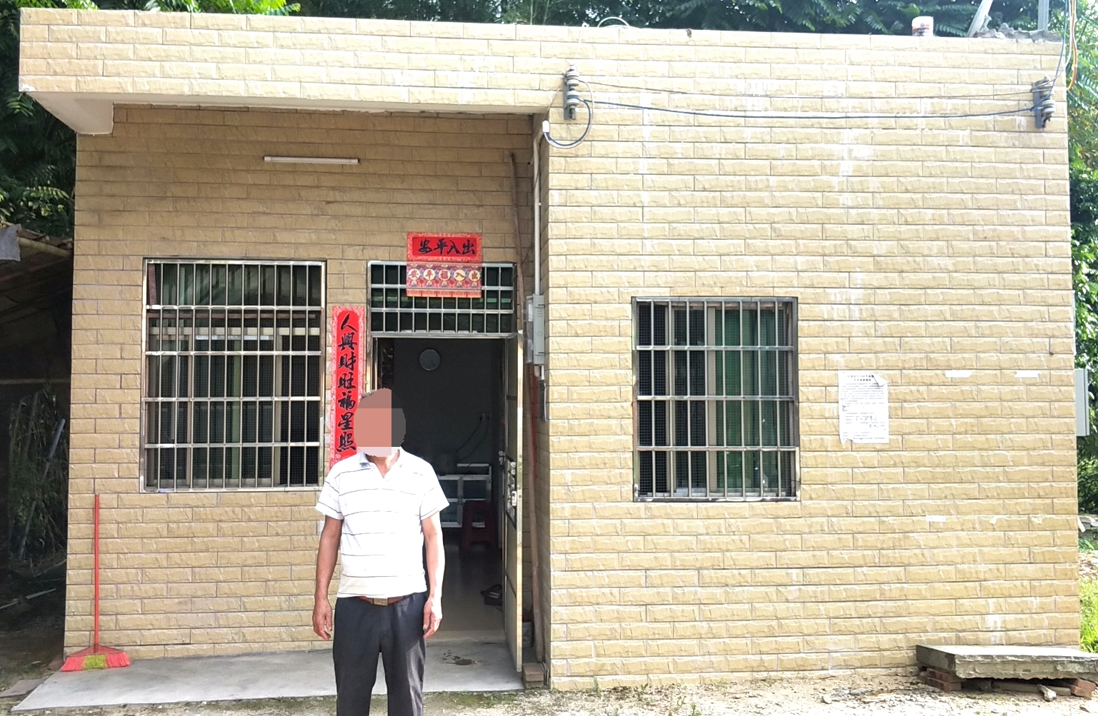 新建的精準貧困戶樓房