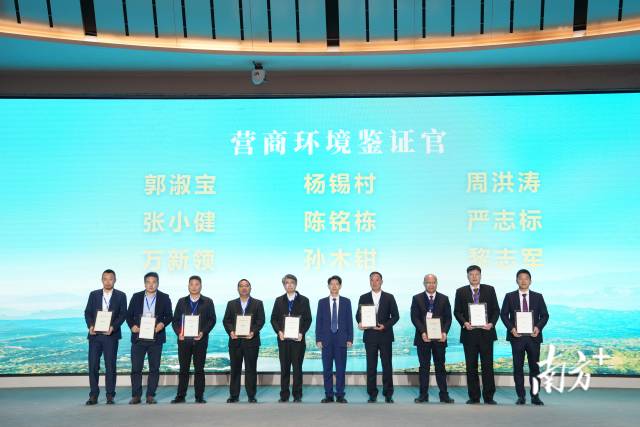   南方+ 梁維春 拍攝