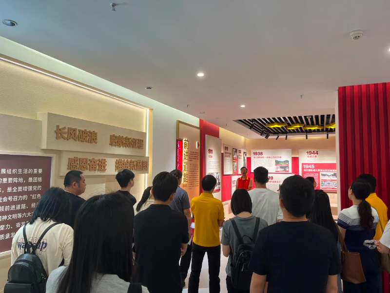 赴縣黨群服務中心開展學習培訓2.jpg