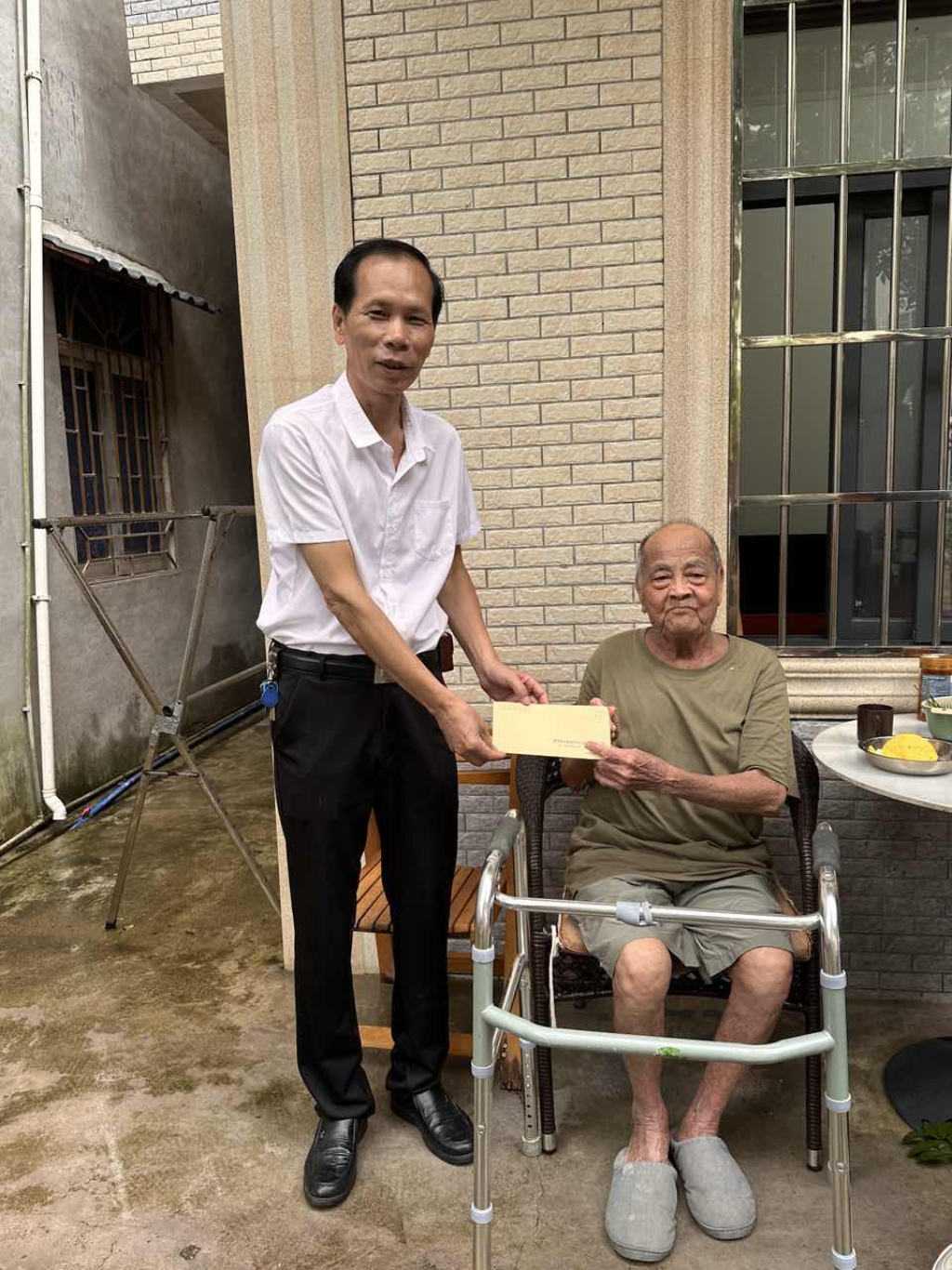 圖片2.png