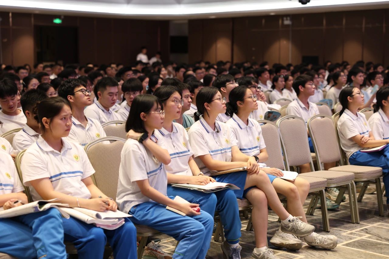 學子歸巢2.jpg