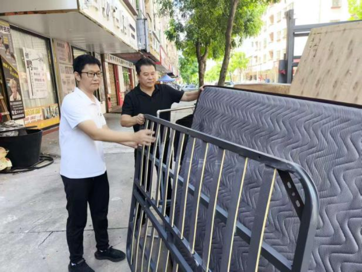 違規住人執法5.png